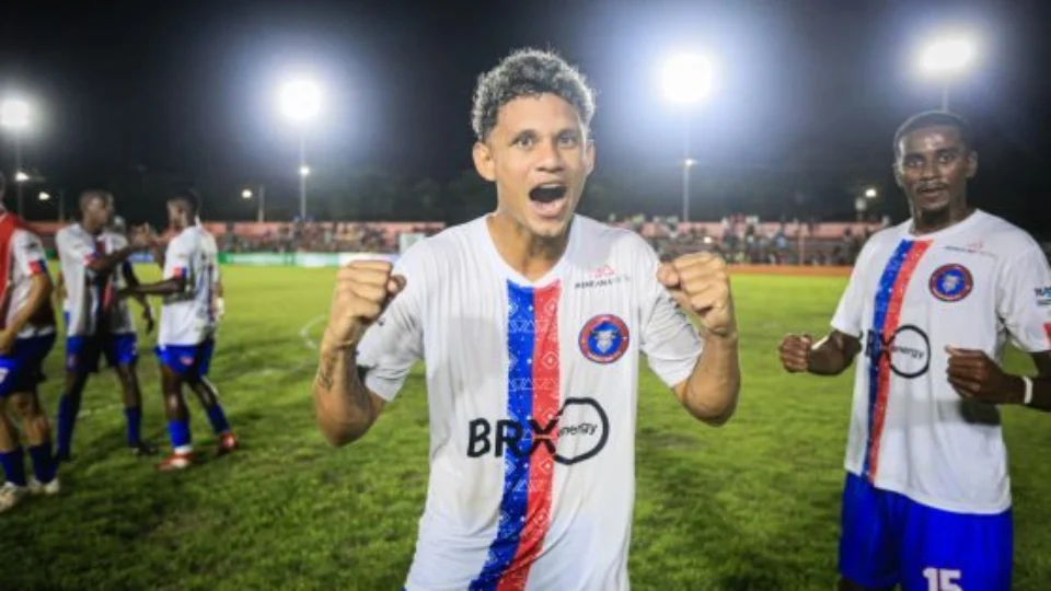 Barezão 2024: Parintins e São Raimundo duelam por vaga na final do turno