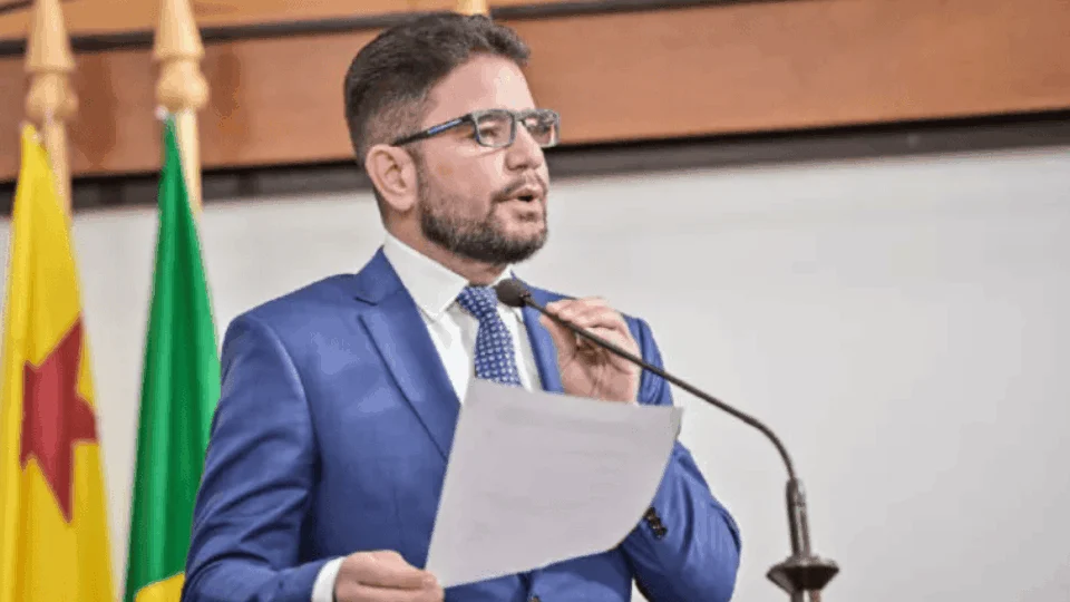 STJ suspende julgamento de Gladson Cameli por falta de provas no AC