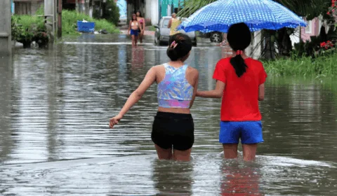 Chuva e estado de emergência: Macapá adia início das aulas
