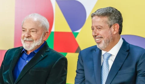 Após discurso duro, Arthur Lira se reúne com presidente Lula
