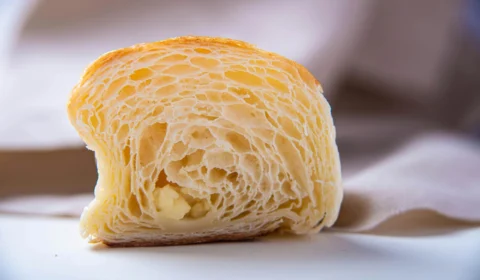 Menino de 9 anos morre engasgado com pedaço de pão em SP