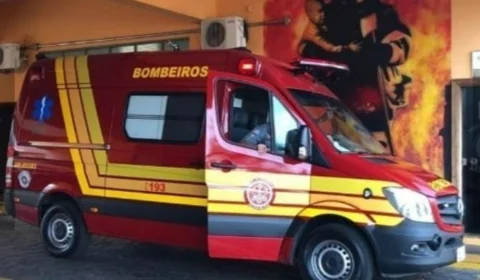 Idoso de 88 anos morre carbonizado em incêndio que destruiu pensão em SP