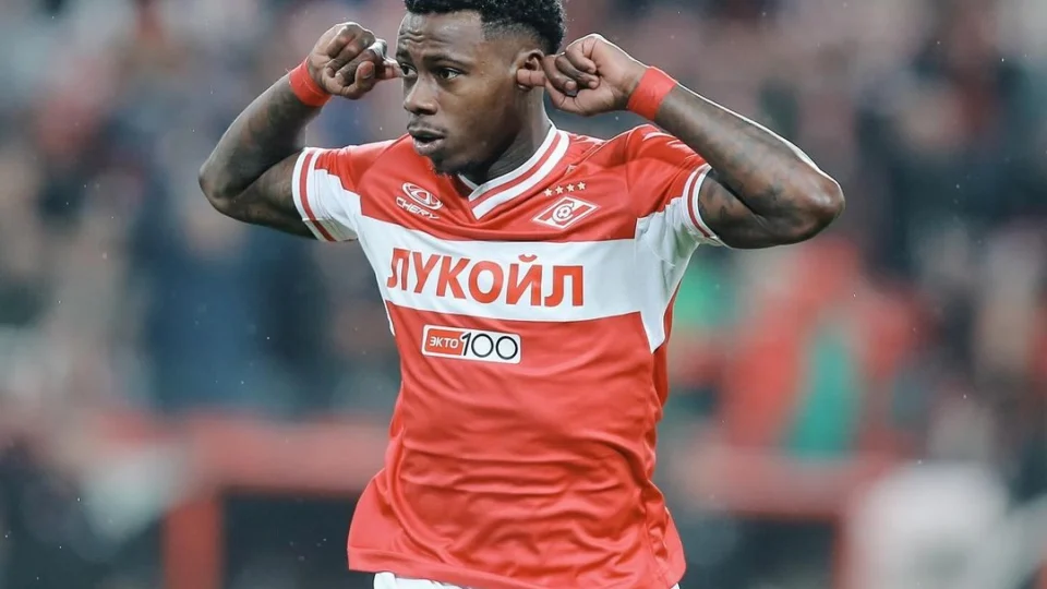 Futebol Europeu: jogador holandês é condenado por tráfico de cocaína