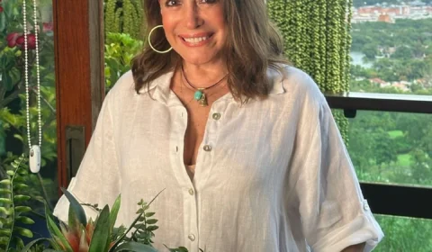 ‘Sigo lá com alegria’: Susana Vieira anuncia renovação de contrato com a Globo