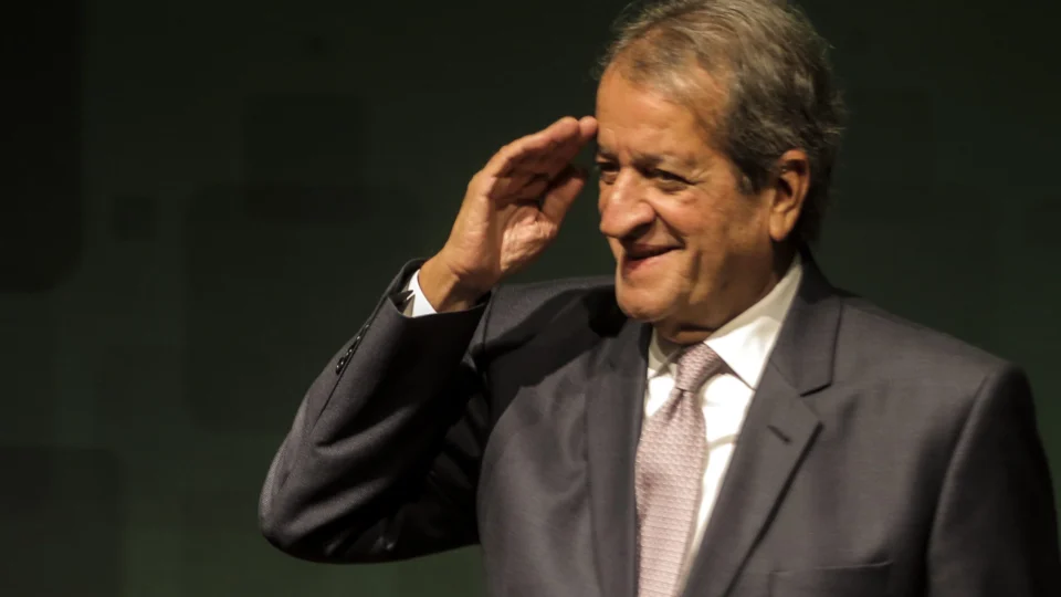 Valdemar respondeu a todas as perguntas da PF, diz defesa