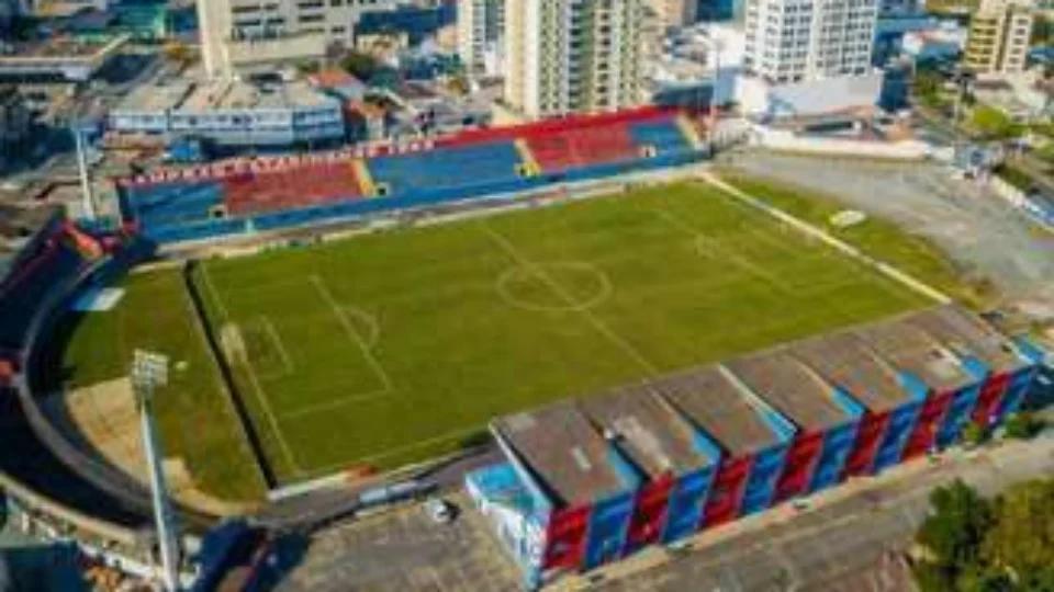 Vasco estreia na Copa do Brasil contra Marcílio Dias nesta terça, 27