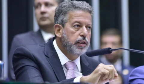 Lira quer grupo de trabalho para limitar ações do STF