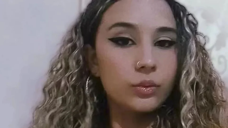 Mãe de jovem que morreu após sexo com jogador do Corinthians se pronuncia