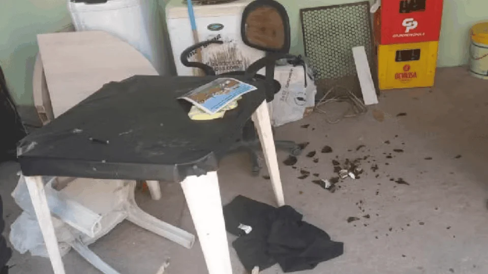 Grávida é agredida pelo marido após comprar material escolar em Roraima