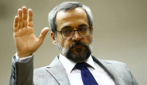 CGU aplica demissão a ex-ministro da Educação por inassiduidade