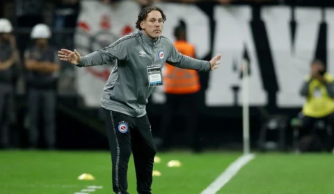 Corinthians avalia possibilidade de contratar Gabriel Milito como treinador