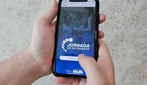 Seduc alerta para golpe com app do Programa Pé-de-Meia em Manaus