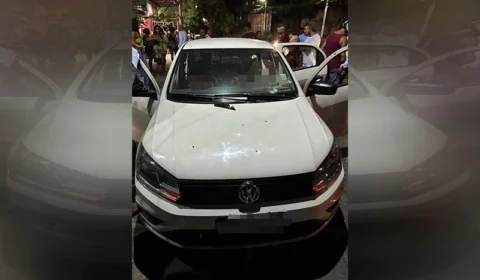 Casal e bebê são mortos a tiros dentro de carro no RJ