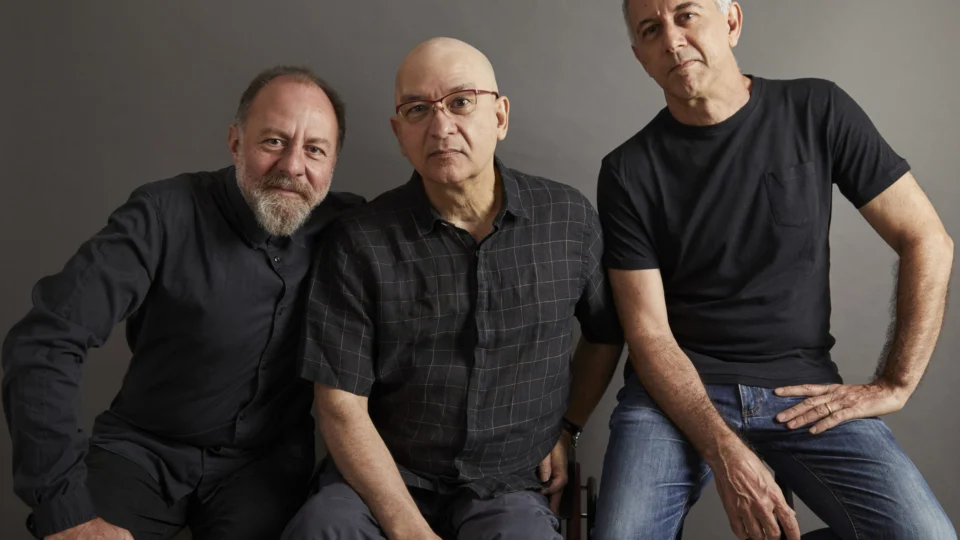 Tour ‘Paralamas Clássicos’: banda volta a Manaus para único show