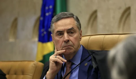 Barroso afirma que STF não está discutindo a legalização de drogas 