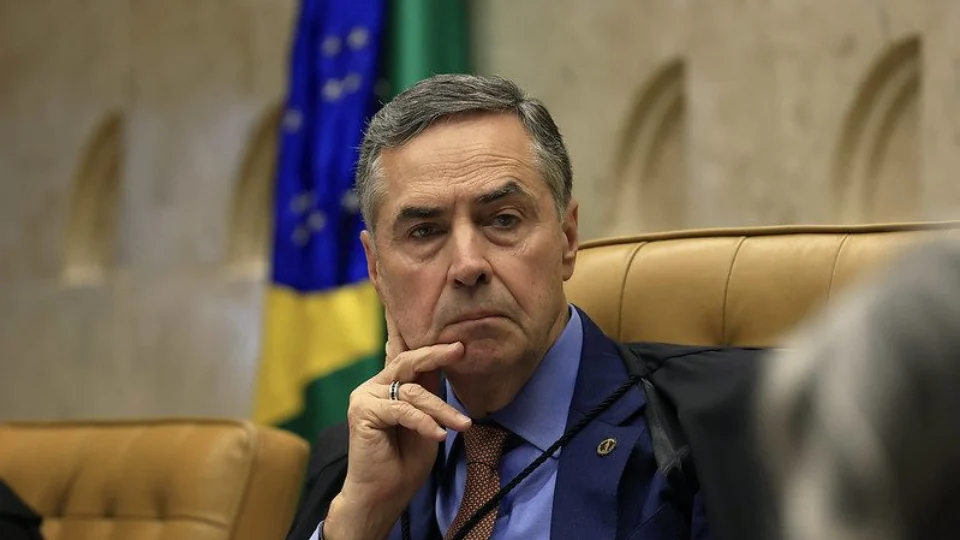 Em nota, Barroso reforça compromisso entre empresas e Constituição