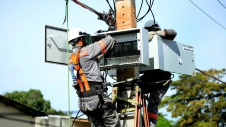 Bairros de Manaus ficarão sem energia elétrica nesta quarta-feira; confira lista