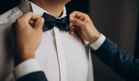 Noivo cai, corta o pescoço e morre durante festa de noivado na Austrália