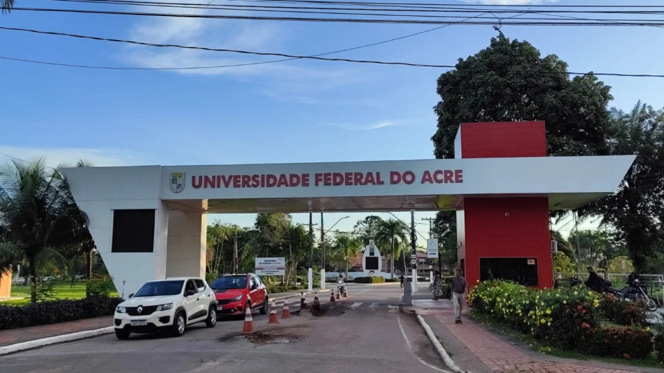 UFAC anuncia concurso com 29 vagas; confira as oportunidades