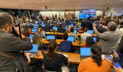 CCJ começa a analisar prisão do deputado Chiquinho Brazão