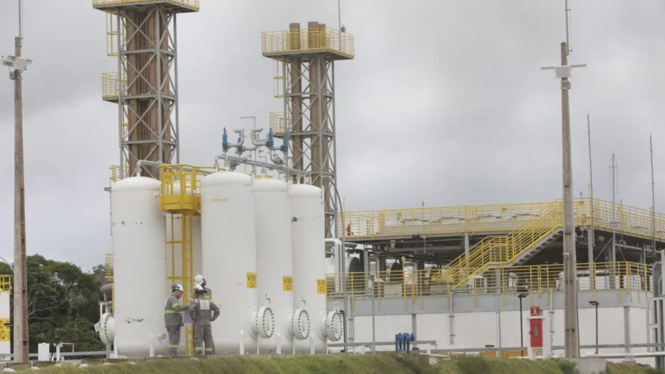 Eneva inicia obras para extração de gás natural em Silves-AM