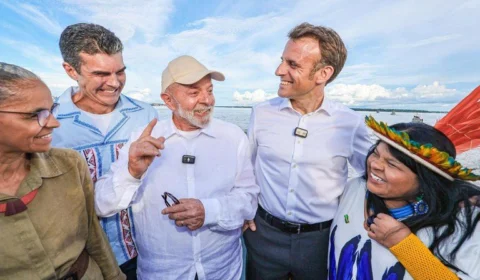 ‘Amazônia falar para o mundo’, diz Guajajara em evento com Macron