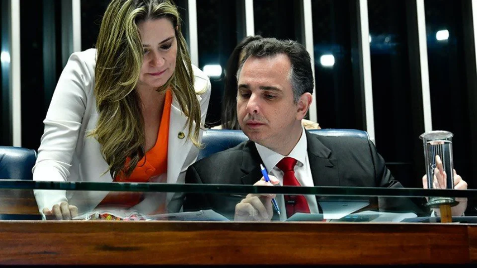 Plano de combate à violência contra mulheres avança no Senado