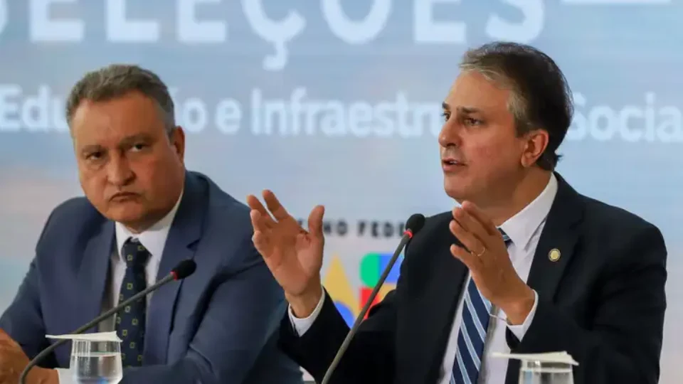 Governo anuncia a construção de mais de mil creches e pré-escolas