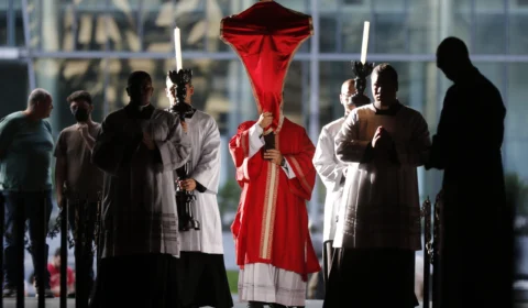 Parlamentares do Norte compartilham mensagens de sexta-feira Santa