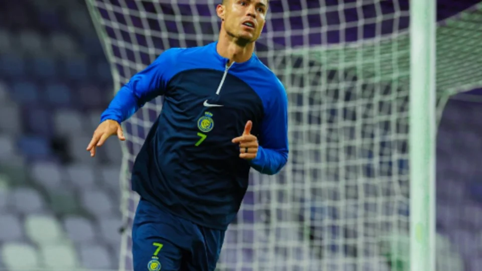 CR7 ironiza em post pênalti de Al-Hilal marcado por juiz brasileiro