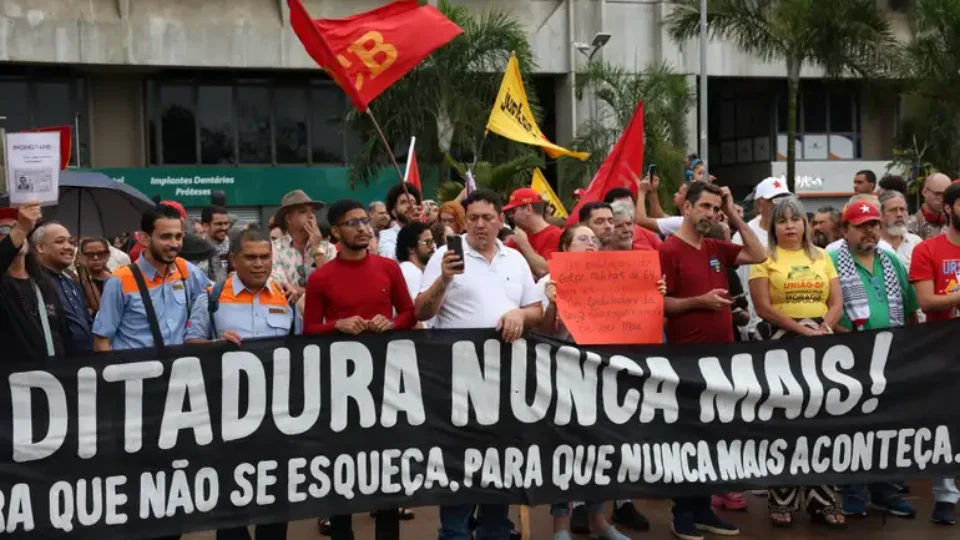 Datafolha: 71% vêem a democracia como a melhor forma de governo