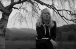 Artista famosa dos anos 2000 reaparece com história de sequestro e estupro