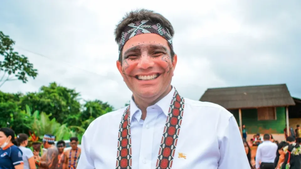 Governador do Acre relata experiência com ayahuasca