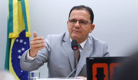 Júnior Ferrari assume presidência da Comissão de Minas e Energia