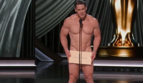 Oscar 2024: Jhon Cena entra pelado para anunciar categoria; veja vídeo