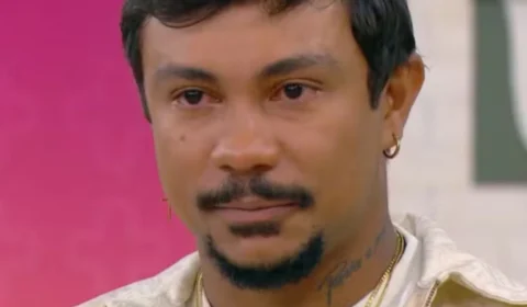 Xamã chora após recado da mãe e fala sobre apoio na carreira