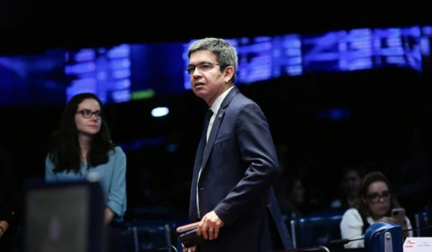 Comissão avalia isenção do IR para até dois salários mínimos