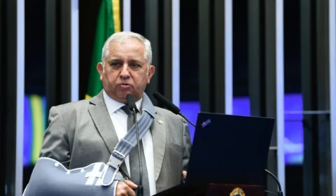 Projeto que abate saldo devedor do FIES aguarda votação no Senado