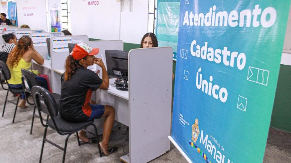 Bolsa Família é bloqueado para 29 mil beneficiários em Manaus