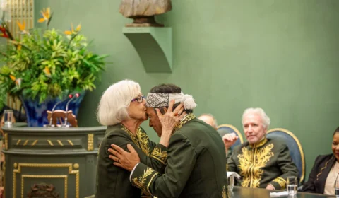 Ailton Krenak é o primeiro indígena a ocupar cadeira na ABL