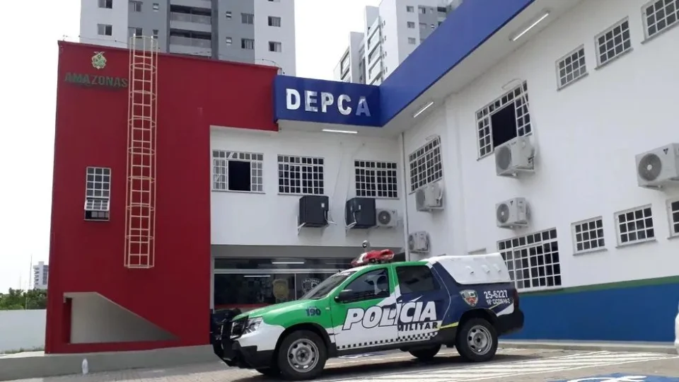 VÍDEO: casal é preso suspeito de torturar e tentar matar criança em Manaus