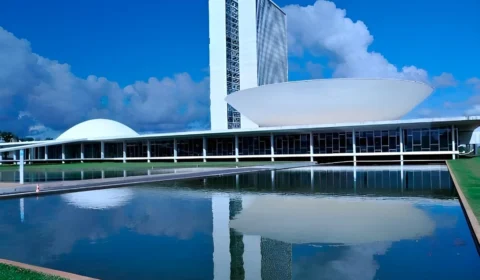 Regulamentação da reforma tributária chega ao Congresso nesta quarta