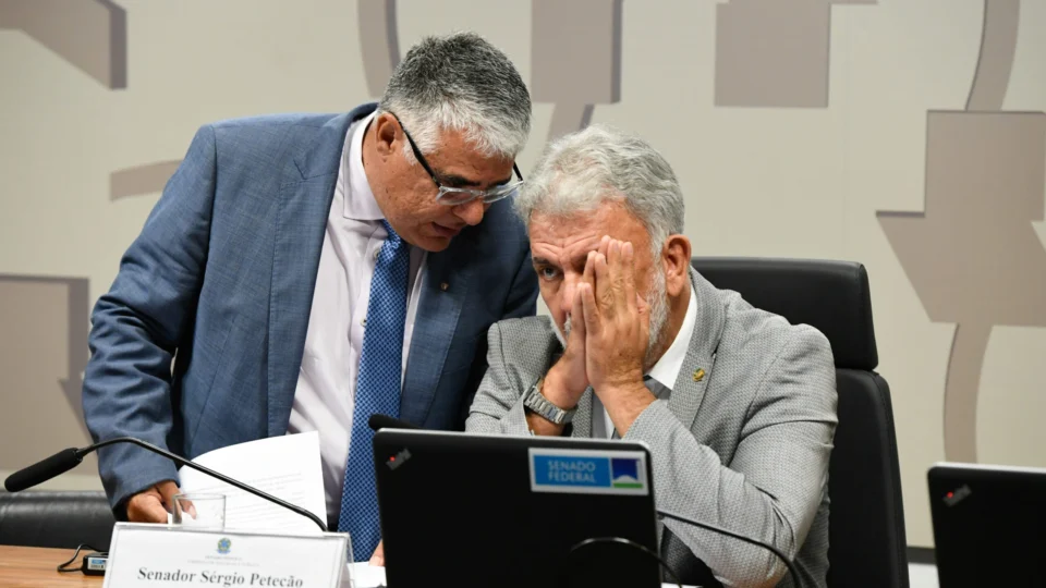 Em meio a polêmica, Comissão no Senado quer ouvir Elon Musk