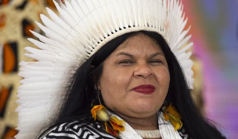 Indígenas preservam 80% da biodiversidade, diz Sonia Guajajara