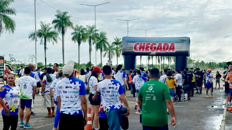 Acre: Mais de 300 pessoas participam da Corrida Azul