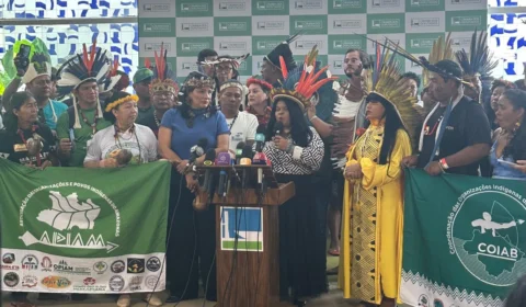 Guajajara fala da marcha indígena em Brasília e Marco Temporal