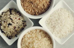 Arroz integral é melhor que o branco? Entenda se é mais saudável