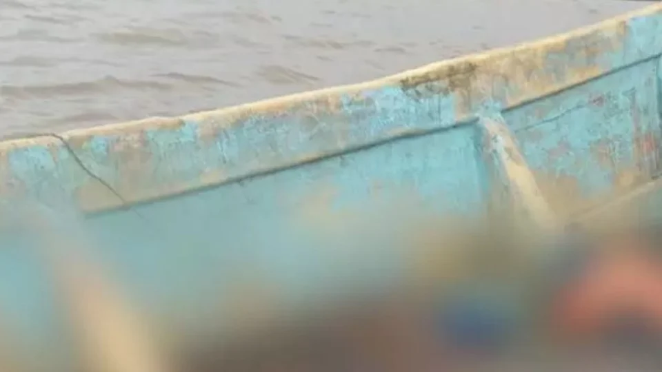 PF investiga corpos encontrados à deriva em barco no Pará; confira
