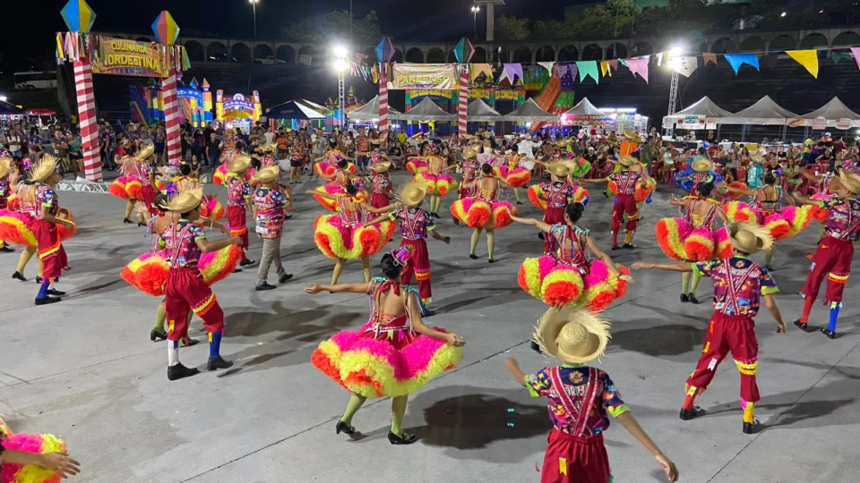 Feira Folclórica de Manaus dá início ao Festival Folclórico do Amazonas