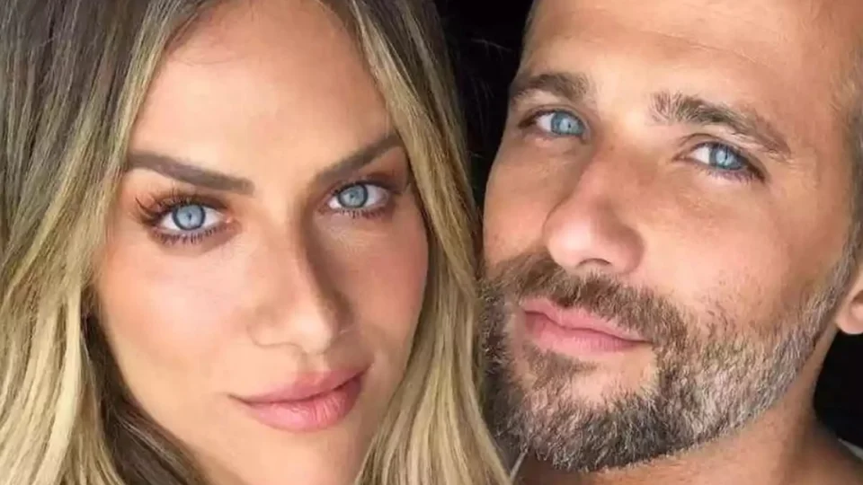Giovanna Ewbank e Bruno Gagliasso postam vídeo com carinhos ousados por motivo curioso
